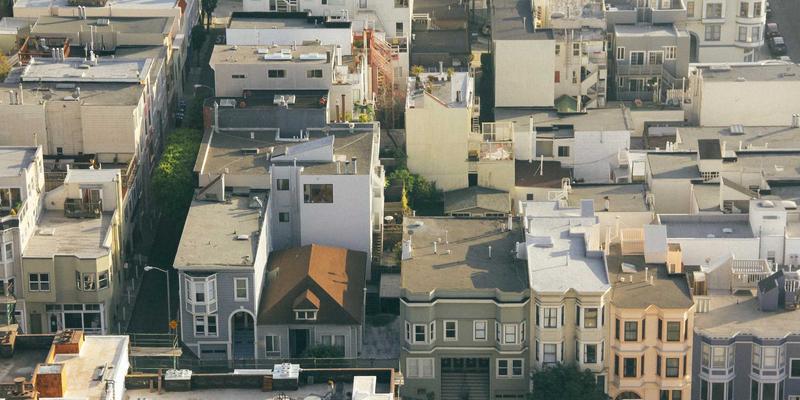 东南亚恐怖电影票房密码：民俗元素如何引爆文化认同与观影热潮