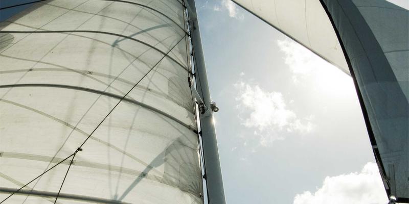 独立电影制片人如何破局：融资困境与票房突围的发行新策略