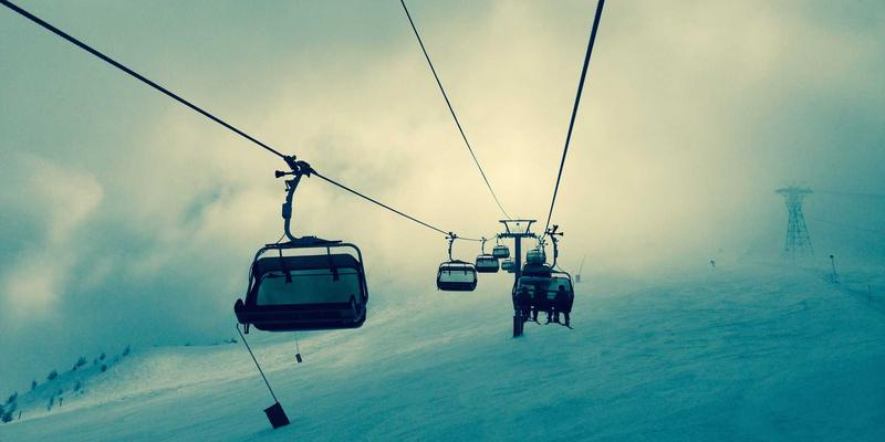 电影前景展望：票房、资讯与产业变革的深度解析