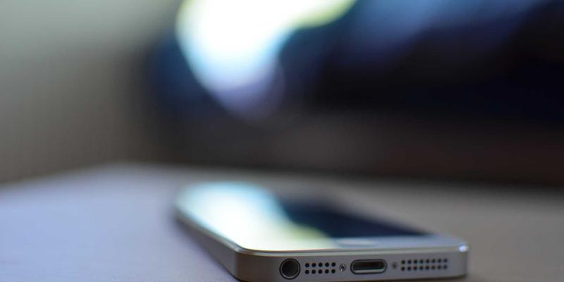 电影推荐：场景设计如何暗示人物命运？解析高票房电影的叙事密码