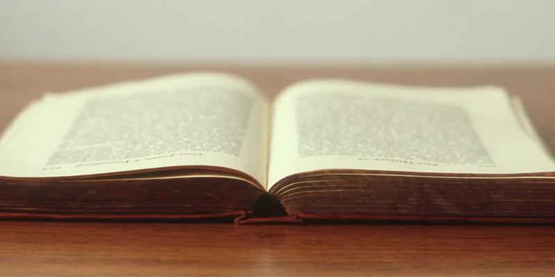 电影海报艺术演变：从手绘风格到数字美学的视觉传达史 | 电影资讯与推荐